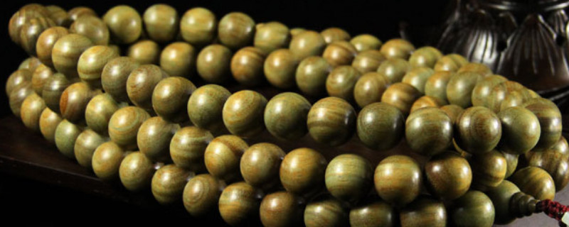 佩戴佛珠項鏈佛頭方向