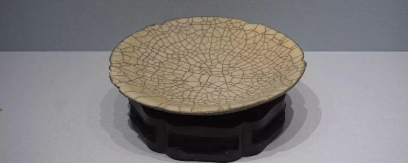 紫口鐵足是哪種瓷器的特點(diǎn)