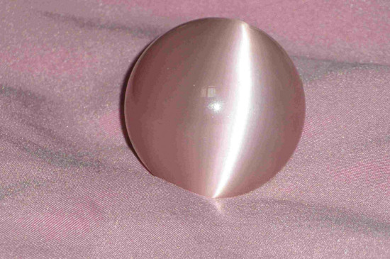 粉貓眼石是天然的嗎，貓眼石的特質(zhì)