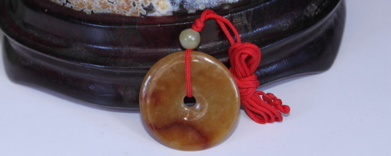 男戴平安扣有什么好處