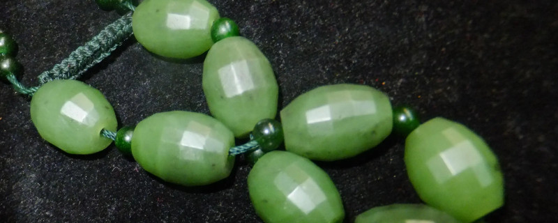 路路通手串戴左手還是戴右手