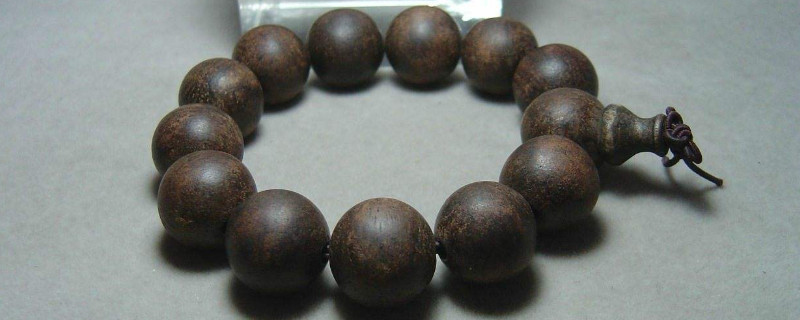 女生為何不適合戴沉香