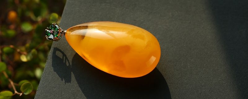 蜜蠟是不是很輕