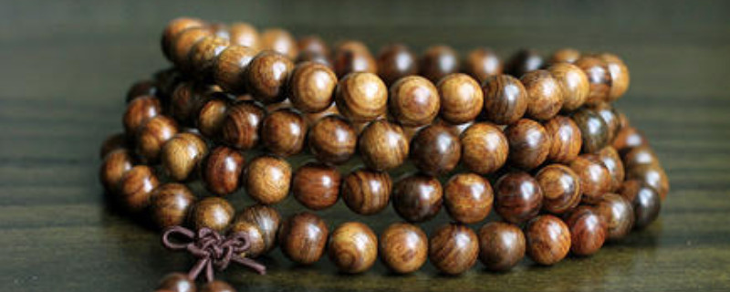 盤玩黃花梨手串的方法