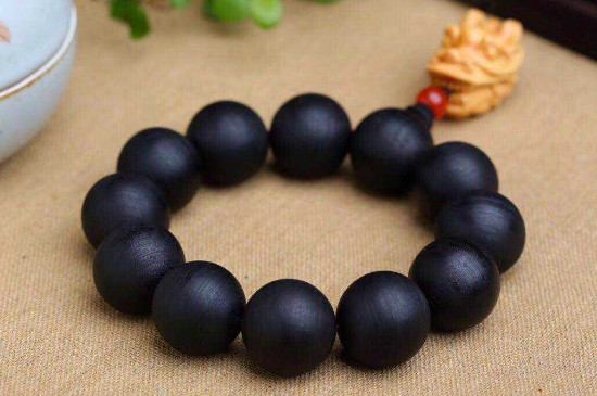 沉香手串沒有油怎么辦