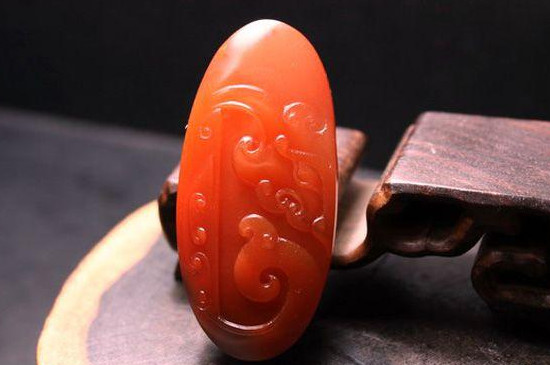 紅水晶和紅瑪瑙的區(qū)別