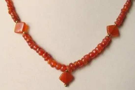 瑪瑙珠對(duì)人有什么好處