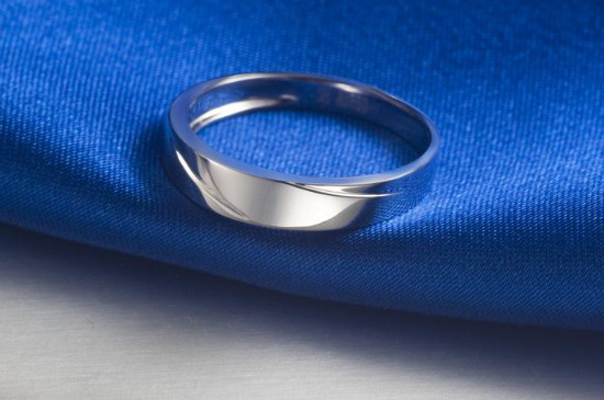 白金和銀可以一起戴嗎