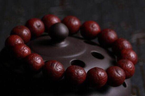 戴菩提手串有什么好處