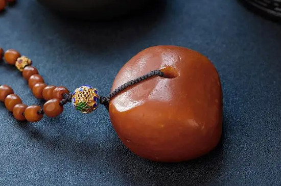 蜜蠟可以盤(pán)玩包漿嗎