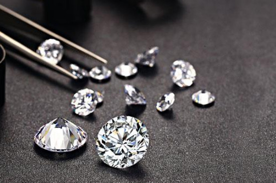 鉆石自己怎么鑒定