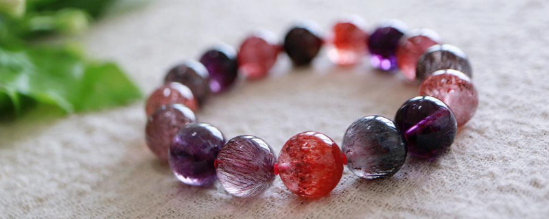 超七水晶戴在左手還是右手