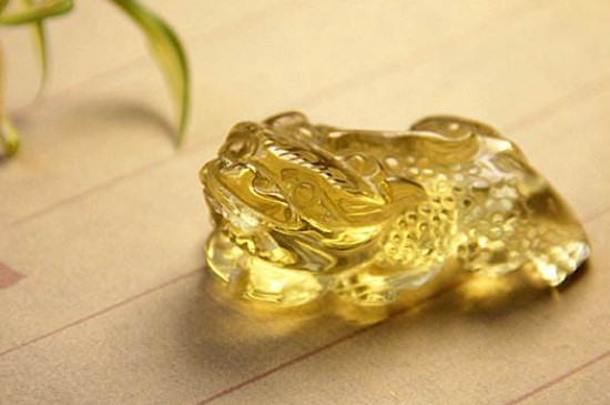 黃水晶貔貅適合什么人