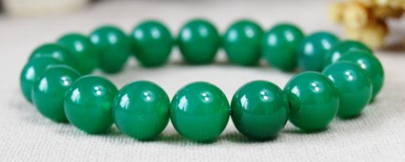 綠玉髓怎么辨別真假