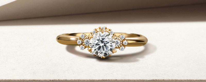 鉆戒的保養(yǎng)和注意事項(xiàng)