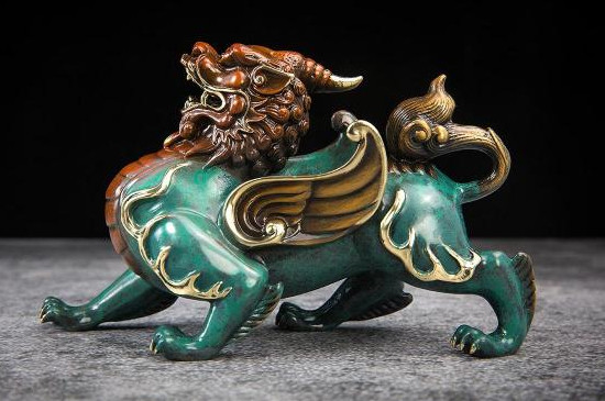 金蟾和貔貅哪個好