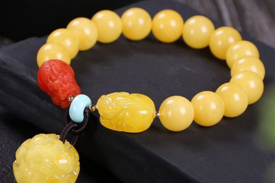 蜜蠟佩戴注意事項(xiàng)