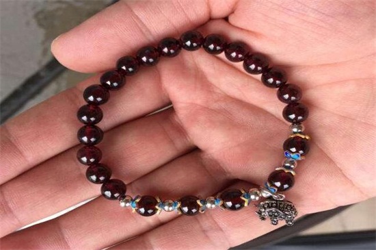 石榴石用什么繩子