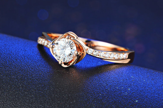 怎么挑選鉆石戒指