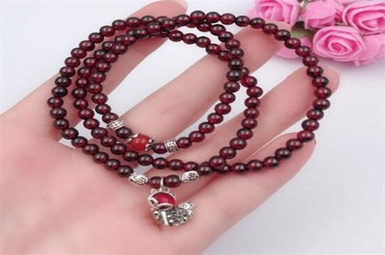 石榴石手串如何保養(yǎng)