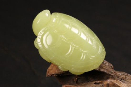 玉里有氣泡是真玉嗎