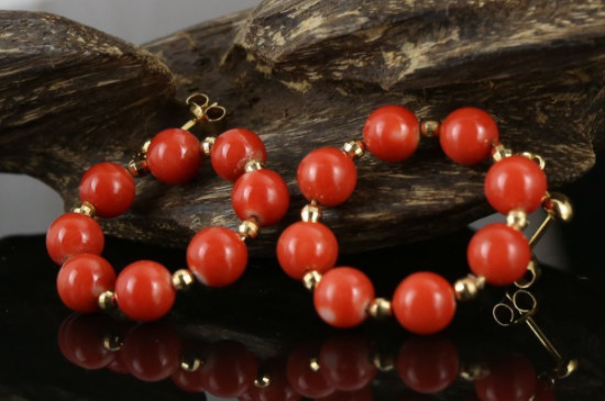 珊瑚珠子怎么鑒別真假