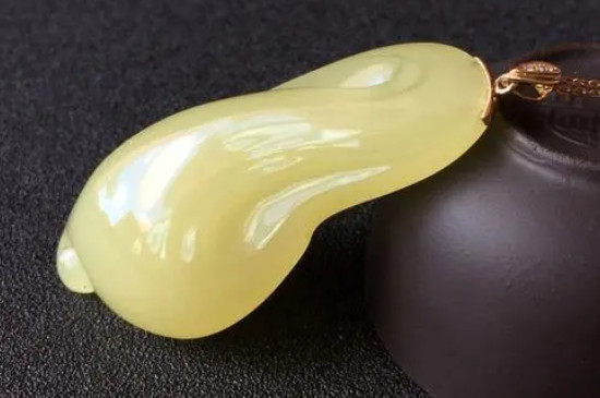 黃口料會(huì)越戴越透嗎