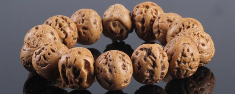 手串發(fā)粘能繼續(xù)盤么