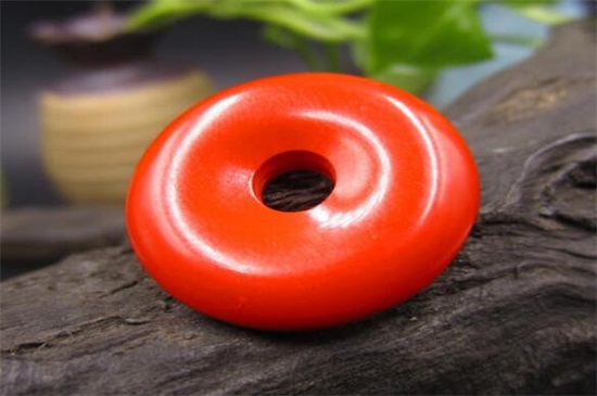 晚上睡覺要把平安扣拿掉嗎