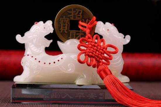 貔貅車飾掛件寓意