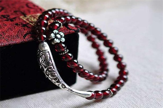 石榴石有幾種顏色