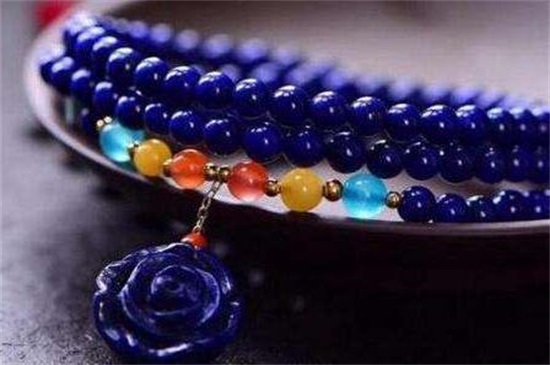 真假青金石對照圖片，教你更快進(jìn)行區(qū)分