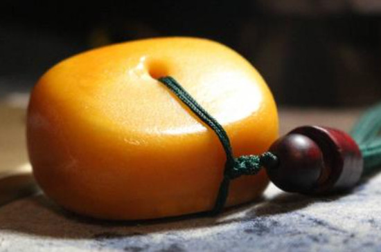 新上手蜜蠟為什么會(huì)粘手