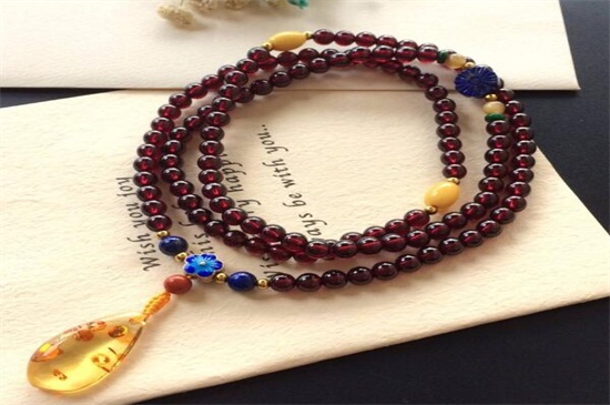 石榴石有幾種顏色