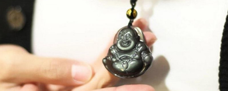 黑曜石和黑玻璃的區(qū)別