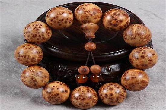 崖柏是什么木頭