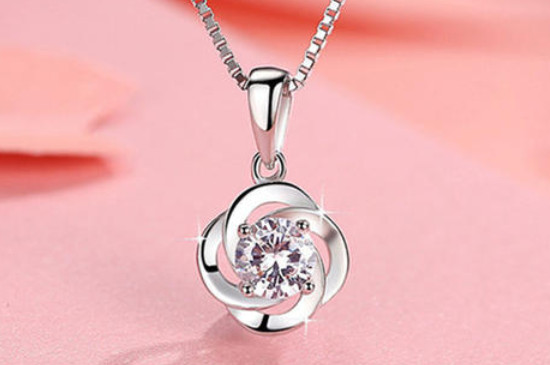 白金項(xiàng)鏈怎么保養(yǎng)清洗