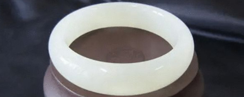 碳酸鹽質(zhì)玉怎么鑒定真假