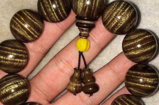 怎樣盤玩金絲楠木手串