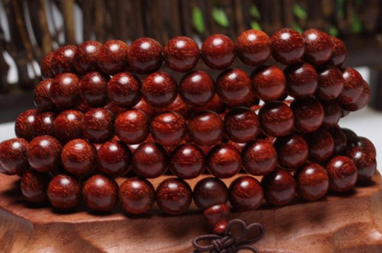 小葉紫檀包漿后可以戴嗎