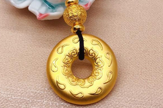 黃金平安扣的四大神獸寓意