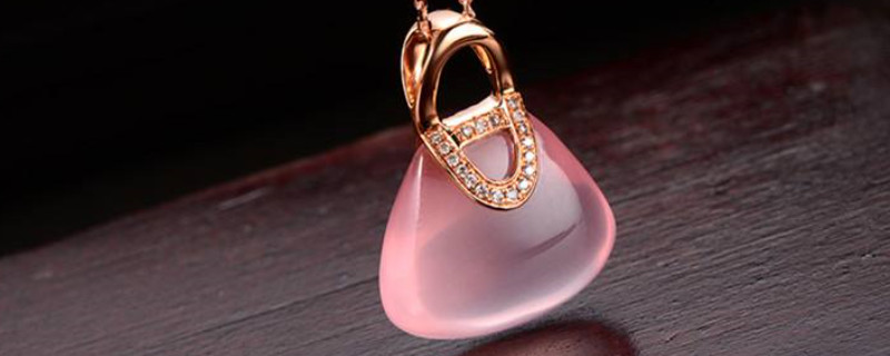 芙蓉石和粉水晶的區(qū)別