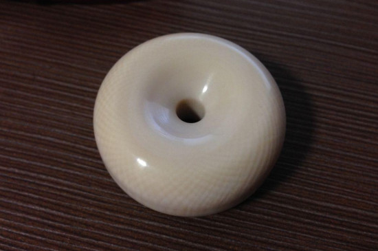 什么屬相不能佩戴象牙，申猴和酉雞不能戴象牙