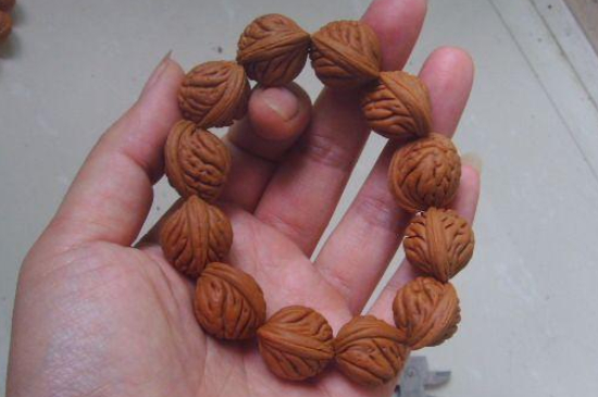 桃核手串13顆寓意