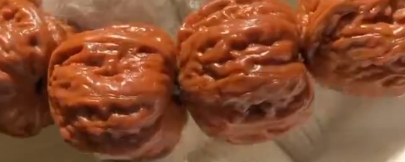 核桃手串怎么盤