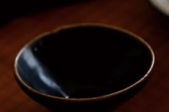 古瓷器的老化痕跡和鑒定方法