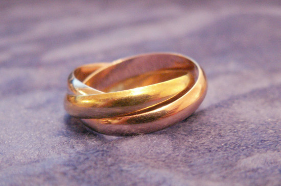 金戒指斷了如何修復(fù)