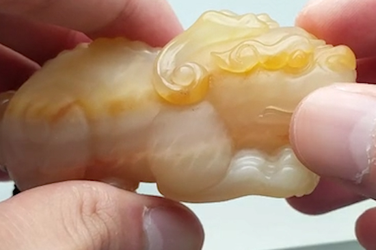 黃龍玉和翡翠哪個好