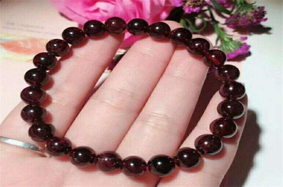 石榴石怎么保養(yǎng)