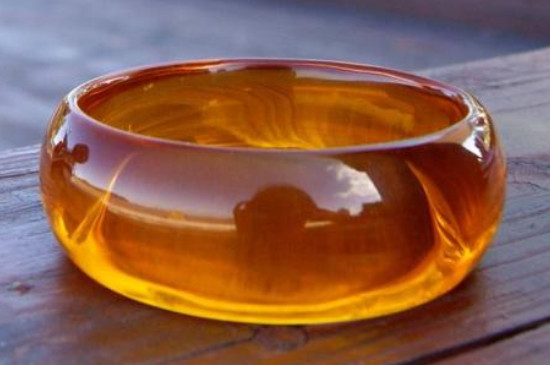 真假黃水晶對(duì)比照片，斷口觸感硬度真假